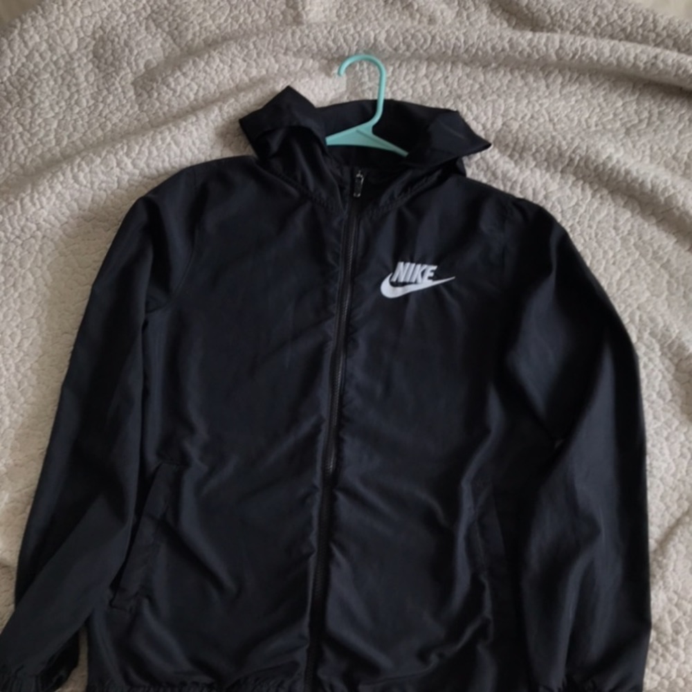 Nike windbreaker